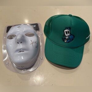 Jabbawockeez original mask and trucker hat